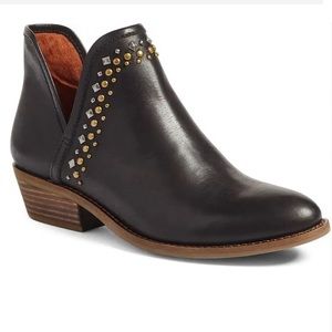 Lucky Brand Black Kendy Studded Ankle Boots Booties sz 10